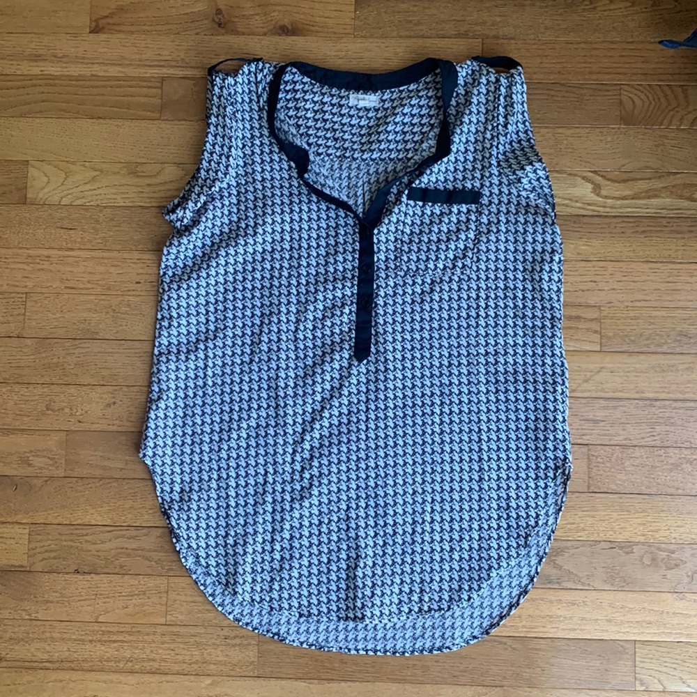 Sleeveless Dress shirt!